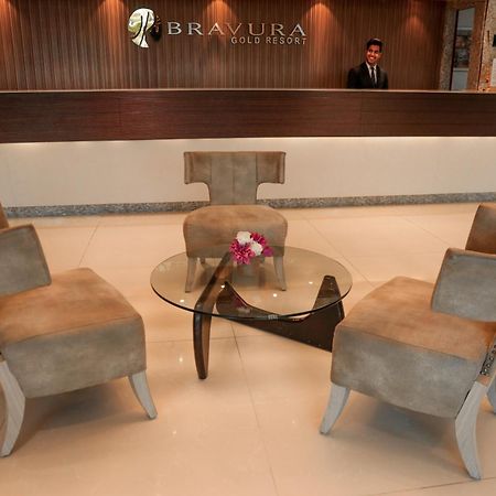 Bravura Gold Resort Meerut Luaran gambar