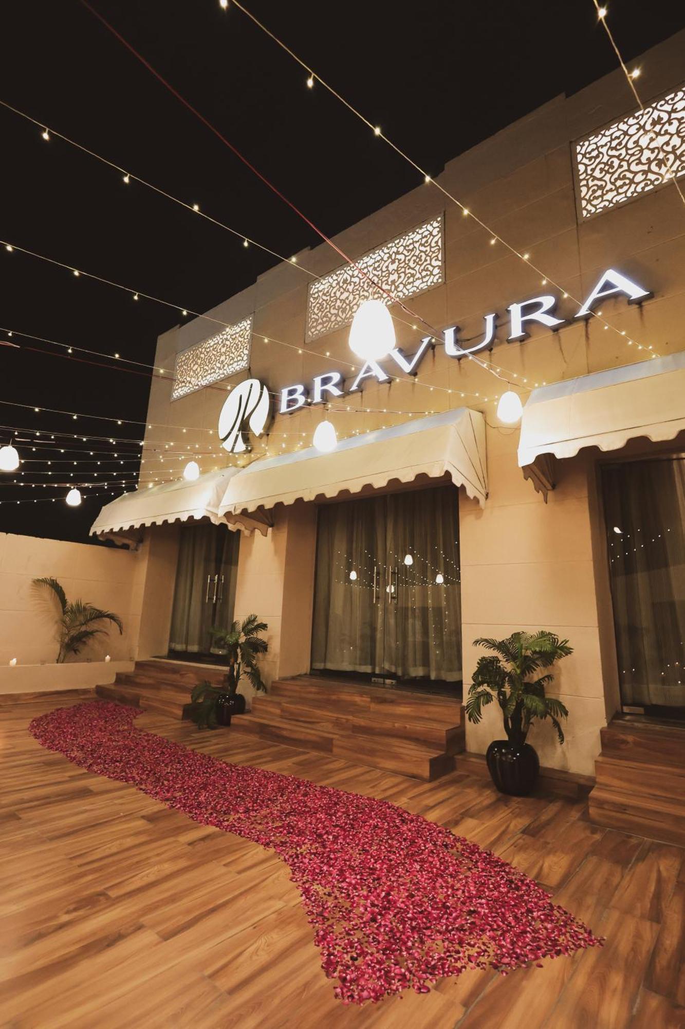 Bravura Gold Resort Meerut Luaran gambar