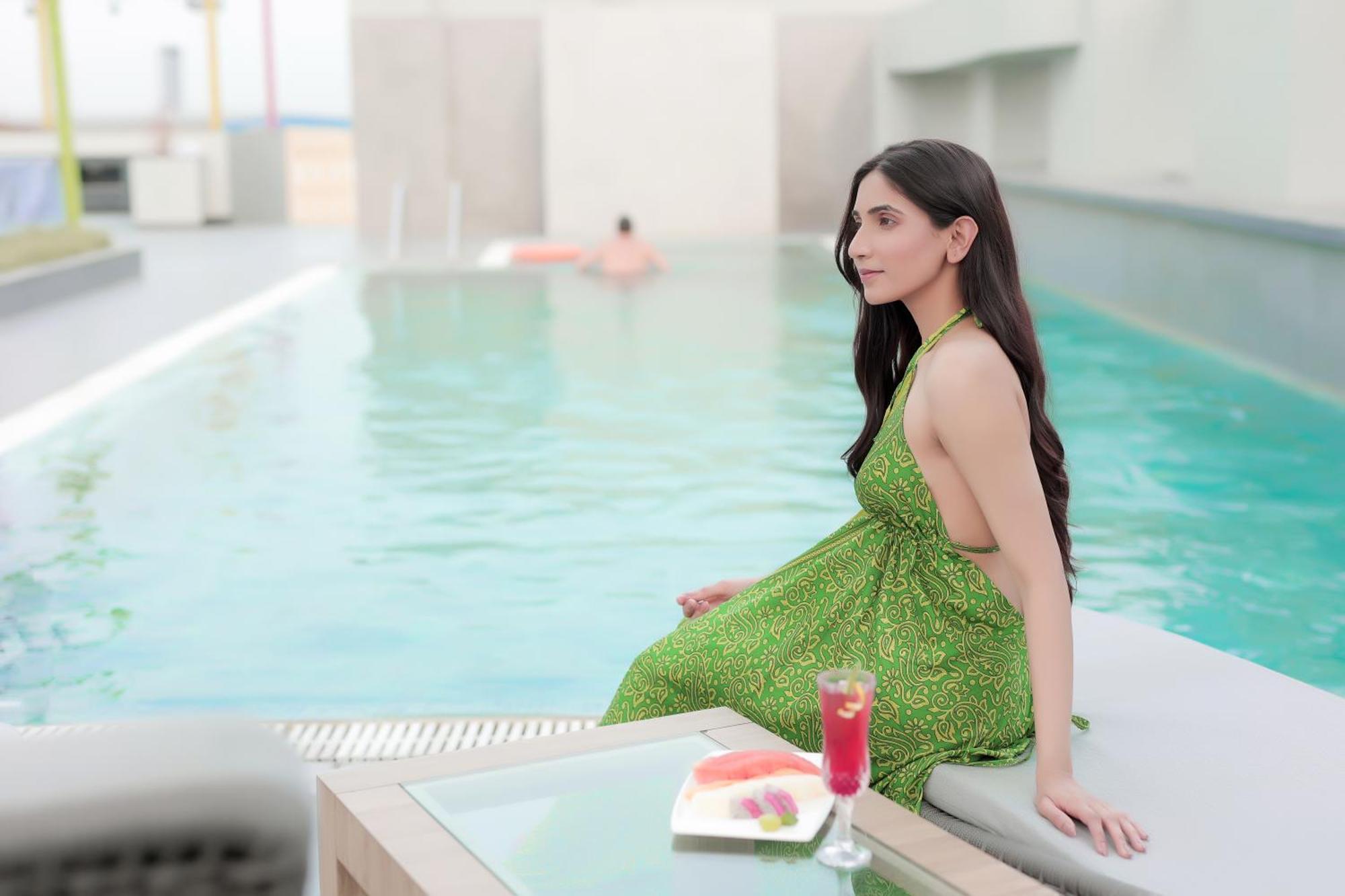 Bravura Gold Resort Meerut Luaran gambar